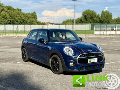 MINI Mini 2.0 Cooper SD aut. 5 porte (9)