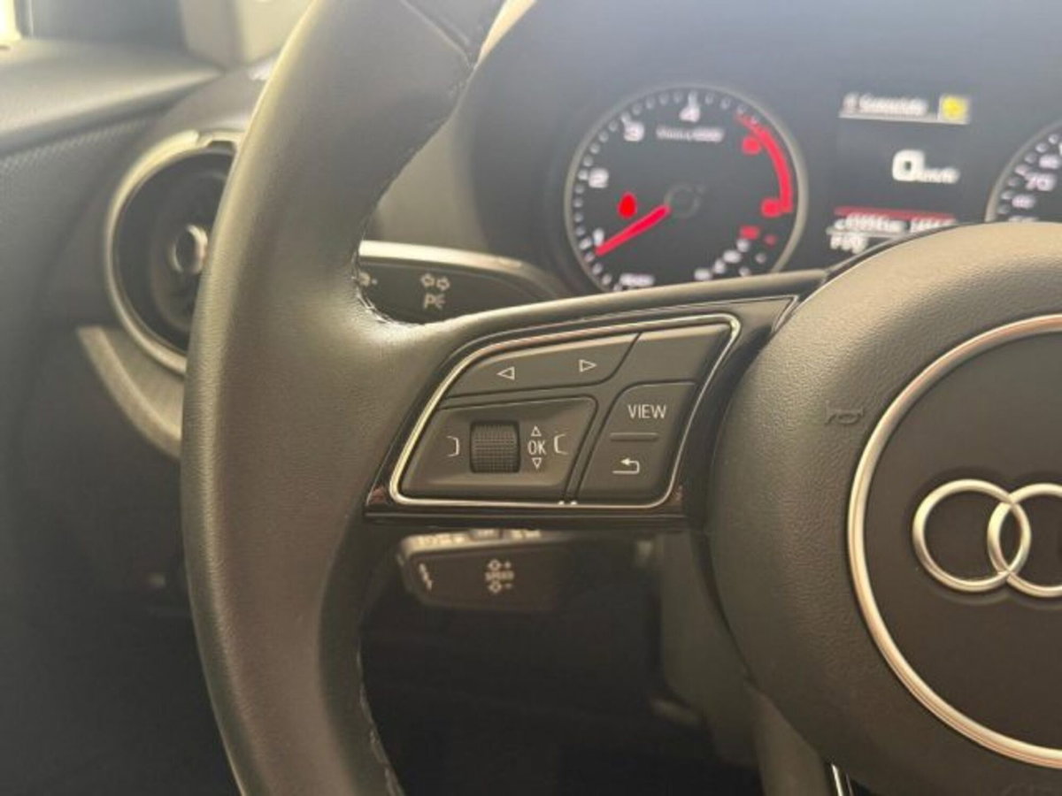 Audi Q2 Q2 35 TDI quattro S tronic Admired Advanced (17)