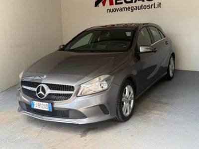 Mercedes-Benz Classe A 200 d Automatic Sport (2)