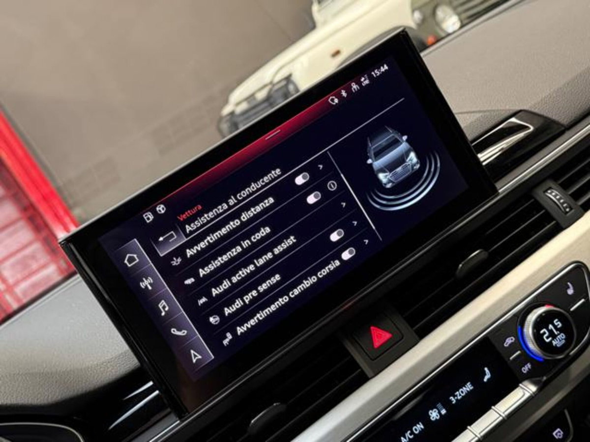 Audi A4 Avant 40 TDI quattro S tronic S line edition (19)