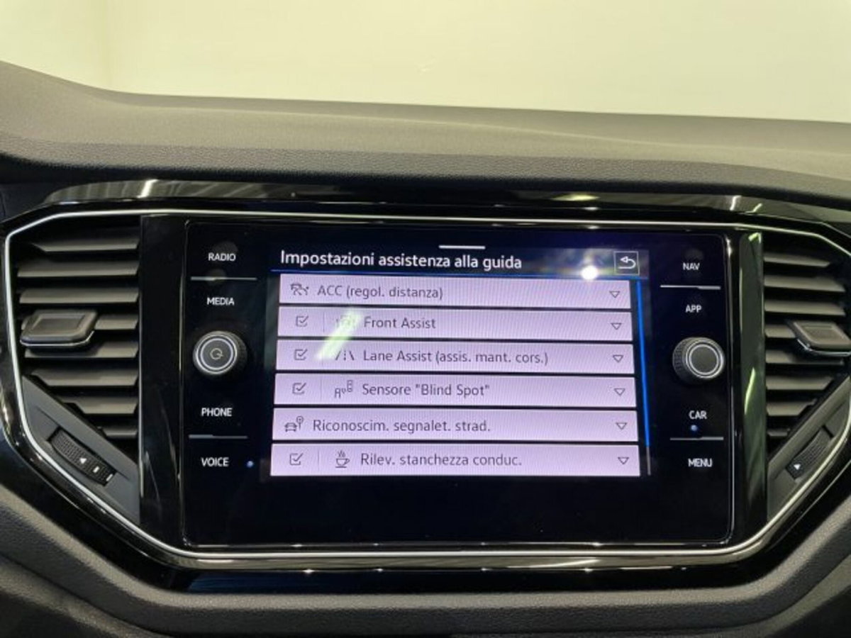 Volkswagen T-Roc 2.0 tsi R 4motion dsg (19)