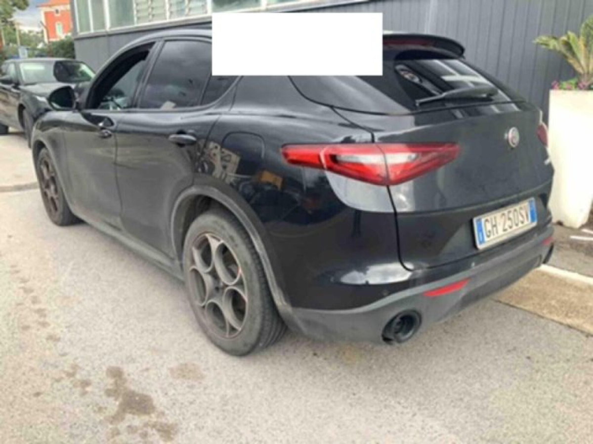 Alfa Romeo Stelvio Stelvio 2.2 Turbodiesel 160 CV AT8 RWD Sprint (2)
