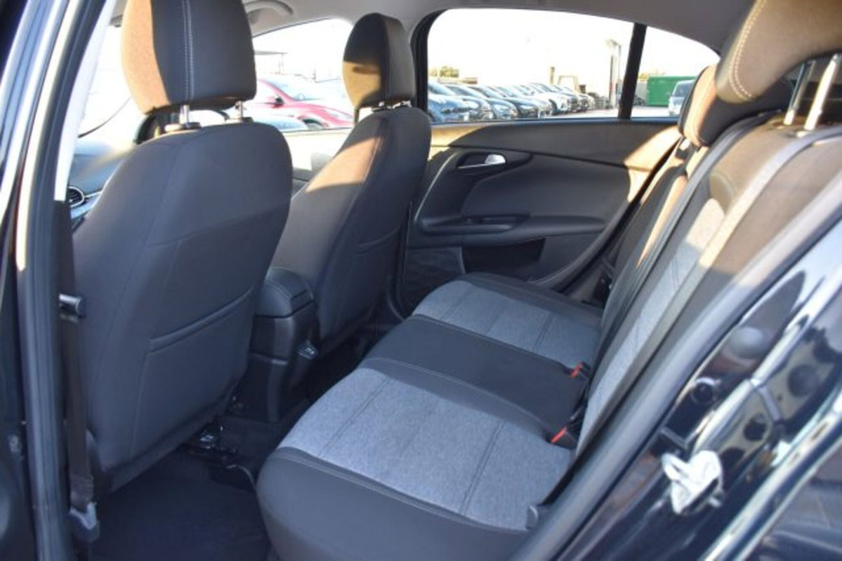 Fiat Tipo Tipo 5p 1.6 mjt Cross s&s 130cv (15)