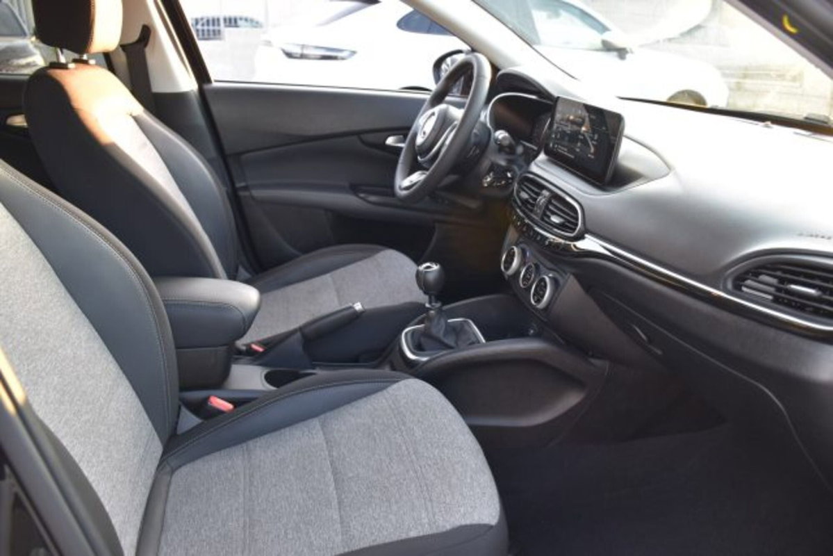 Fiat Tipo Tipo 5p 1.6 mjt Cross s&s 130cv (18)