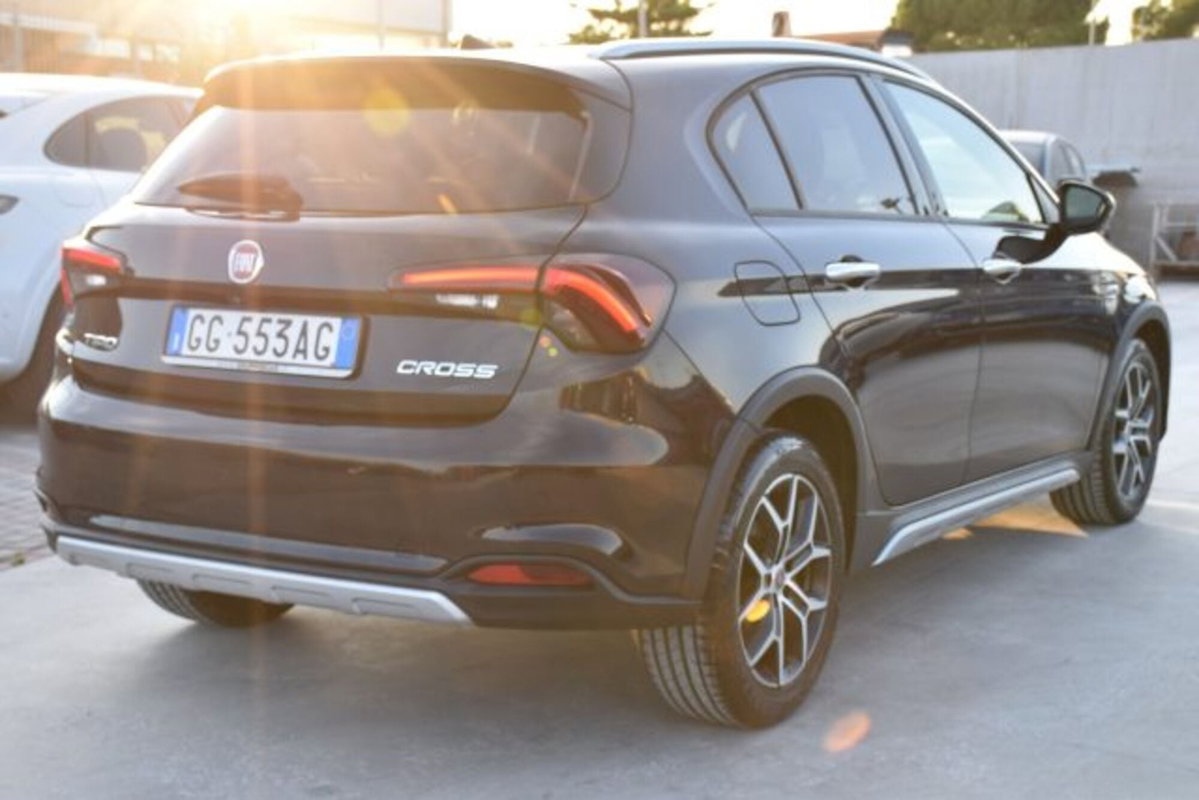 Fiat Tipo Tipo 5p 1.6 mjt Cross s&s 130cv (4)