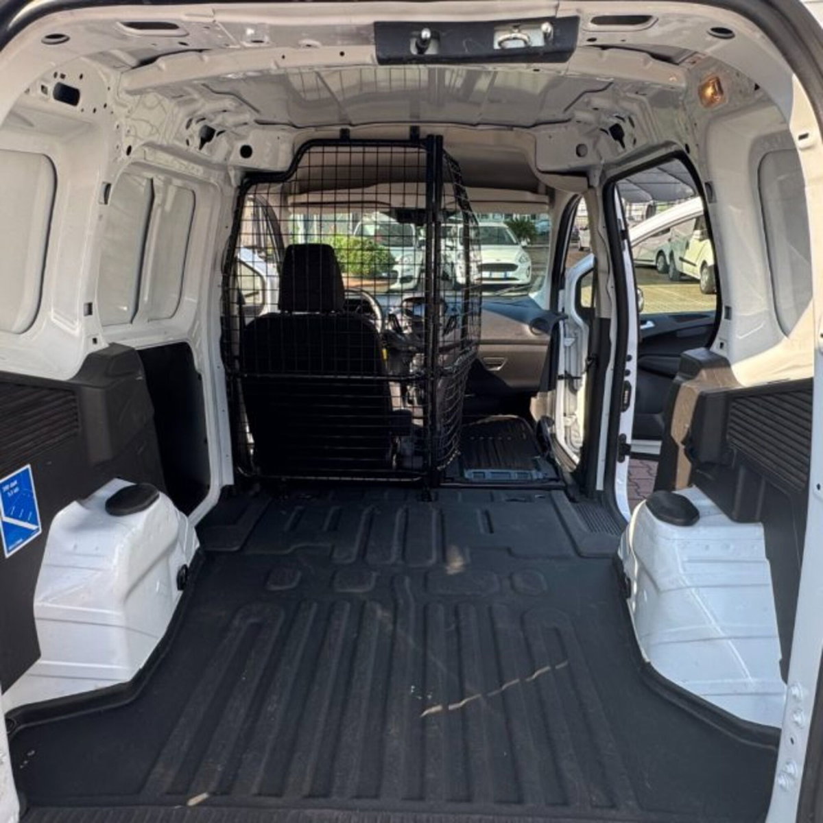 Ford Transit Courier 1.5 TDCi 75CV  Trend (13)