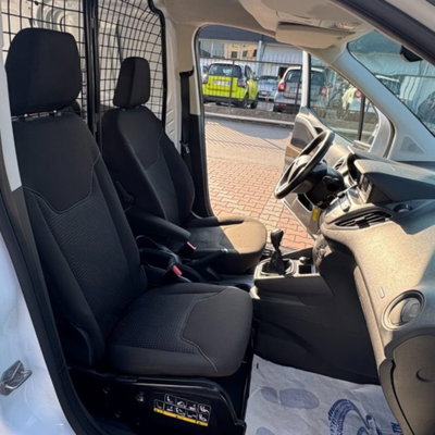 Ford Transit Courier 1.5 TDCi 75CV  Trend (16)