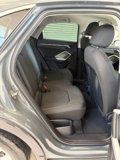 Audi Q3 Sportback 35 TDI Business Plus (15)