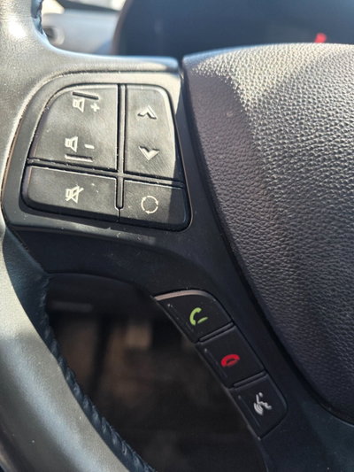 Hyundai i10 1.0 econext Gpl Connectline (12)