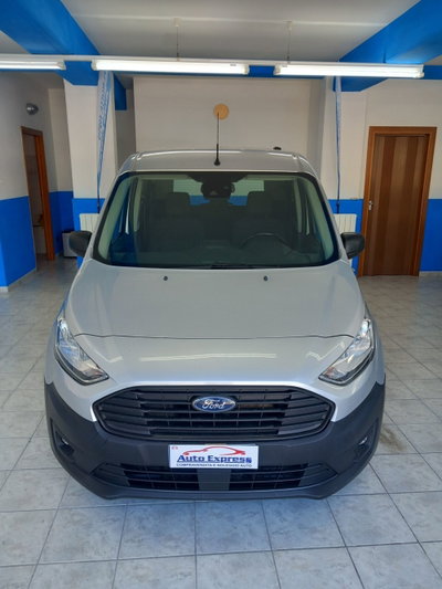 Ford Tourneo Connect 1.5 TDCi 120 CV Titanium (2)