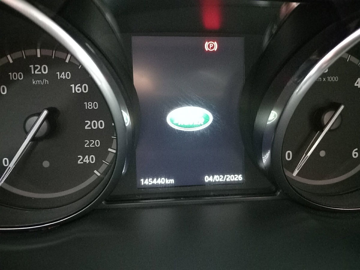 Land Rover Discovery Sport 2.0 TD4 150 CV Pure (15)