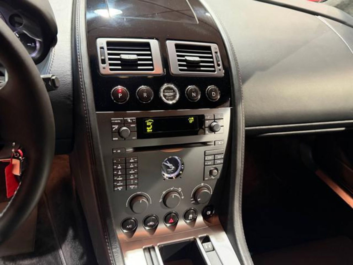 Aston Martin DB9 DB9 Volante Touchtronic (11)