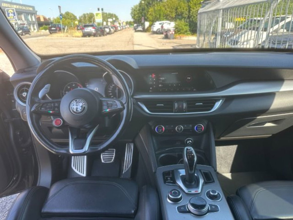 Alfa Romeo Stelvio Stelvio 2.2 Turbodiesel 210 CV AT8 Q4 Veloce (8)