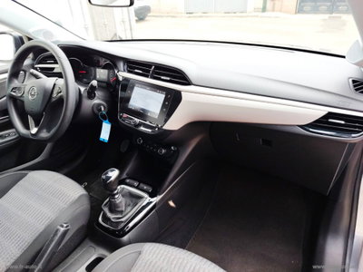 Opel Corsa 1.5 D 100 CV GS Line (8)
