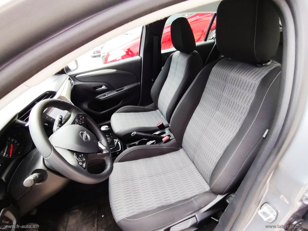 Opel Corsa 1.5 D 100 CV GS Line (9)