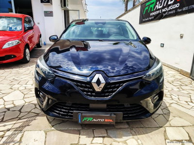 Renault Clio TCe 12V 100 CV GPL 5 porte Life (2)