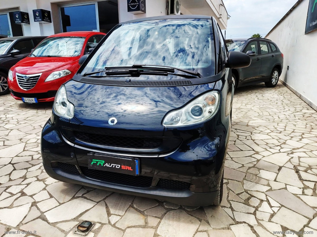 smart Fortwo 1000 52 kW MHD coupé passion (2)