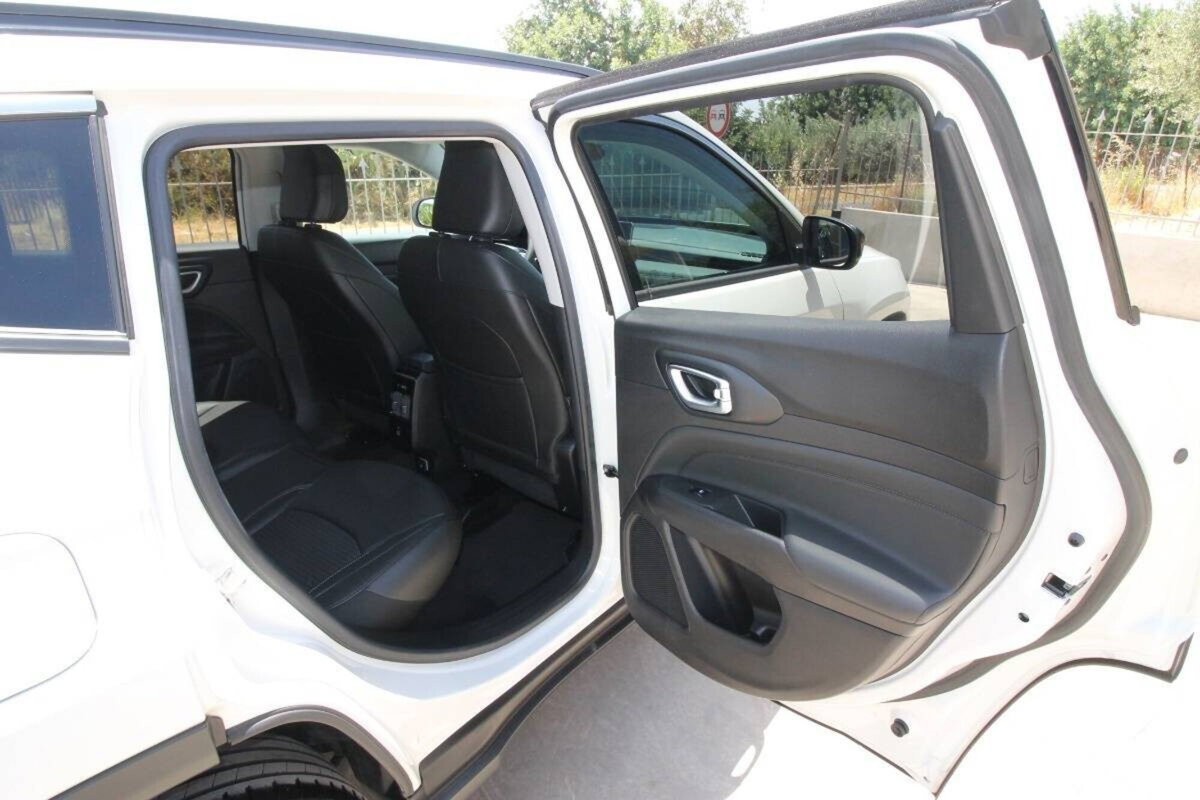 Jeep Compass 1.6 mjt S 2wd 130cv (19)