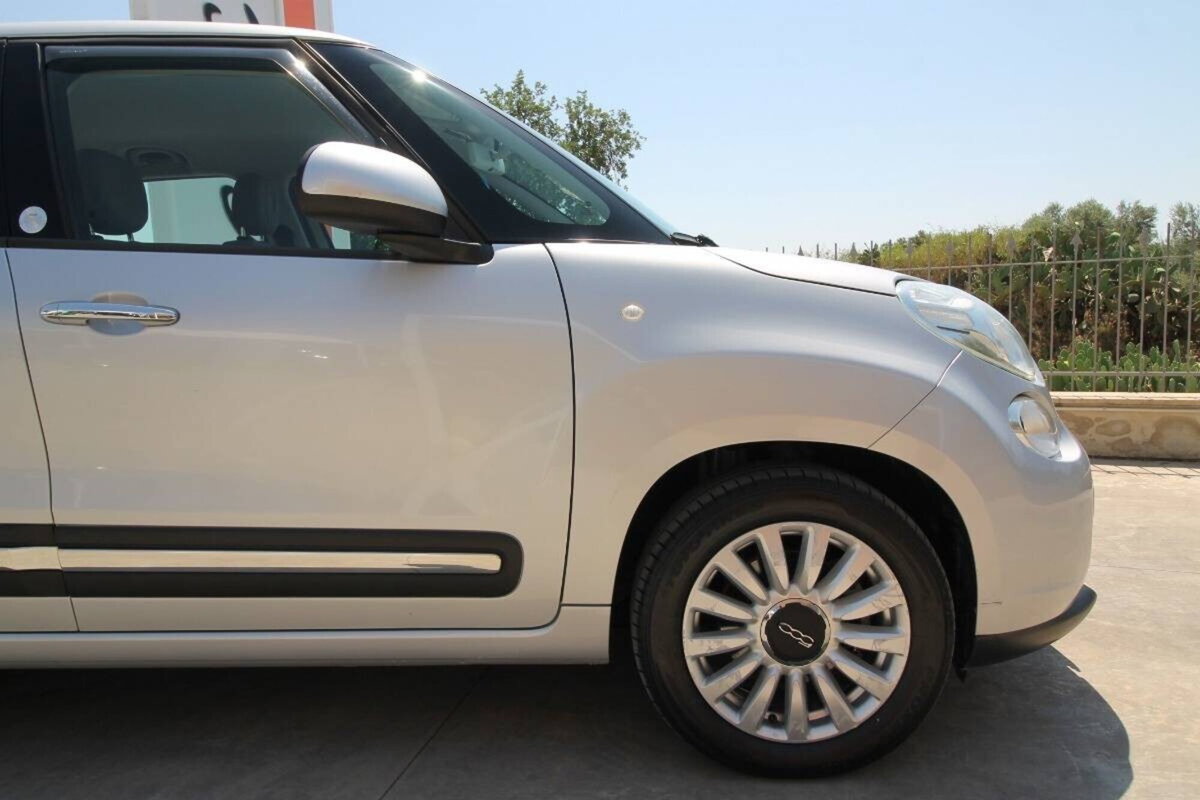 Fiat 500L Living 1.6 Multijet 120 CV Pop Star (20)