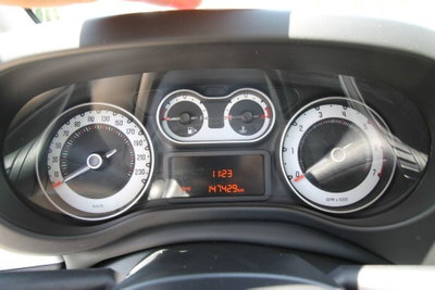 Fiat 500L Living 1.6 Multijet 120 CV Pop Star (9)