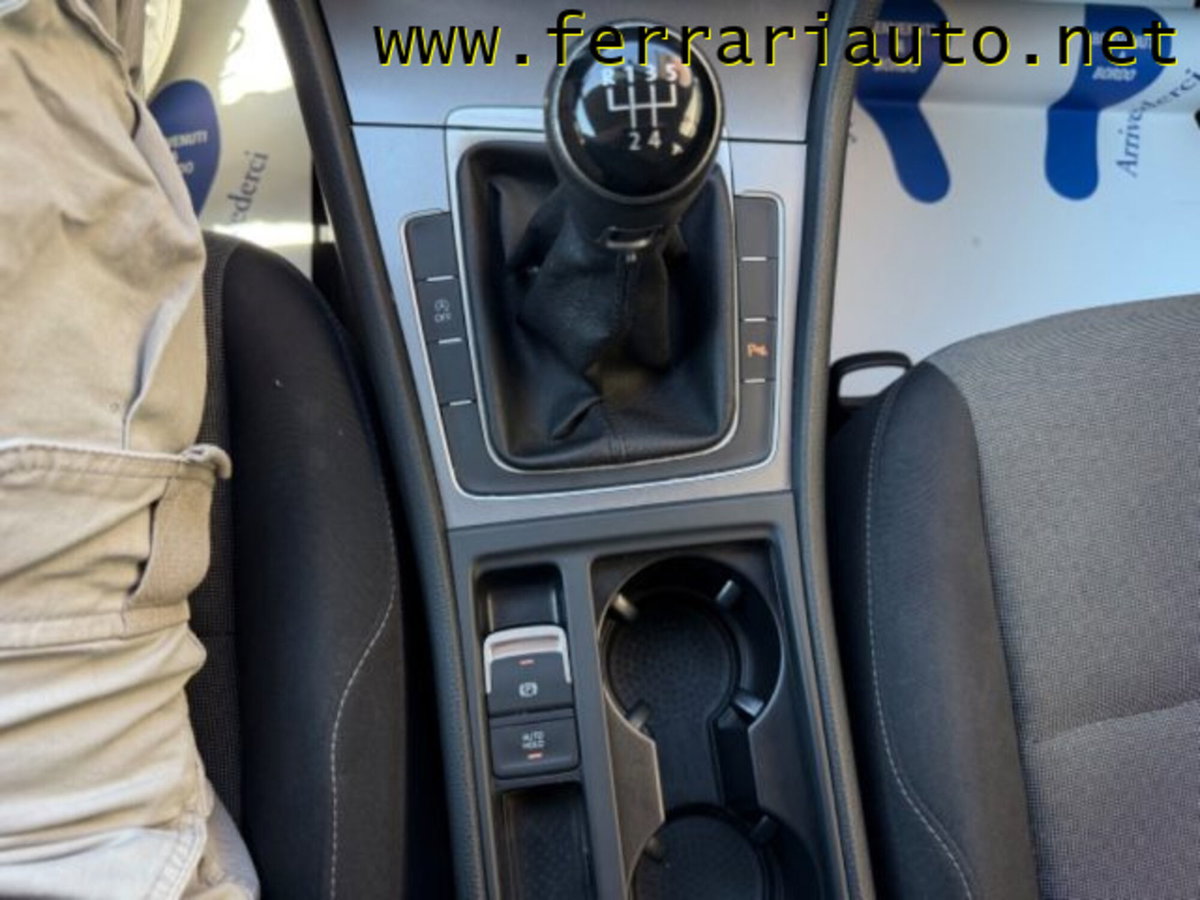 Volkswagen Golf 1.2 TSI 85 CV 5p. Trendline BlueMotion Technology (17)