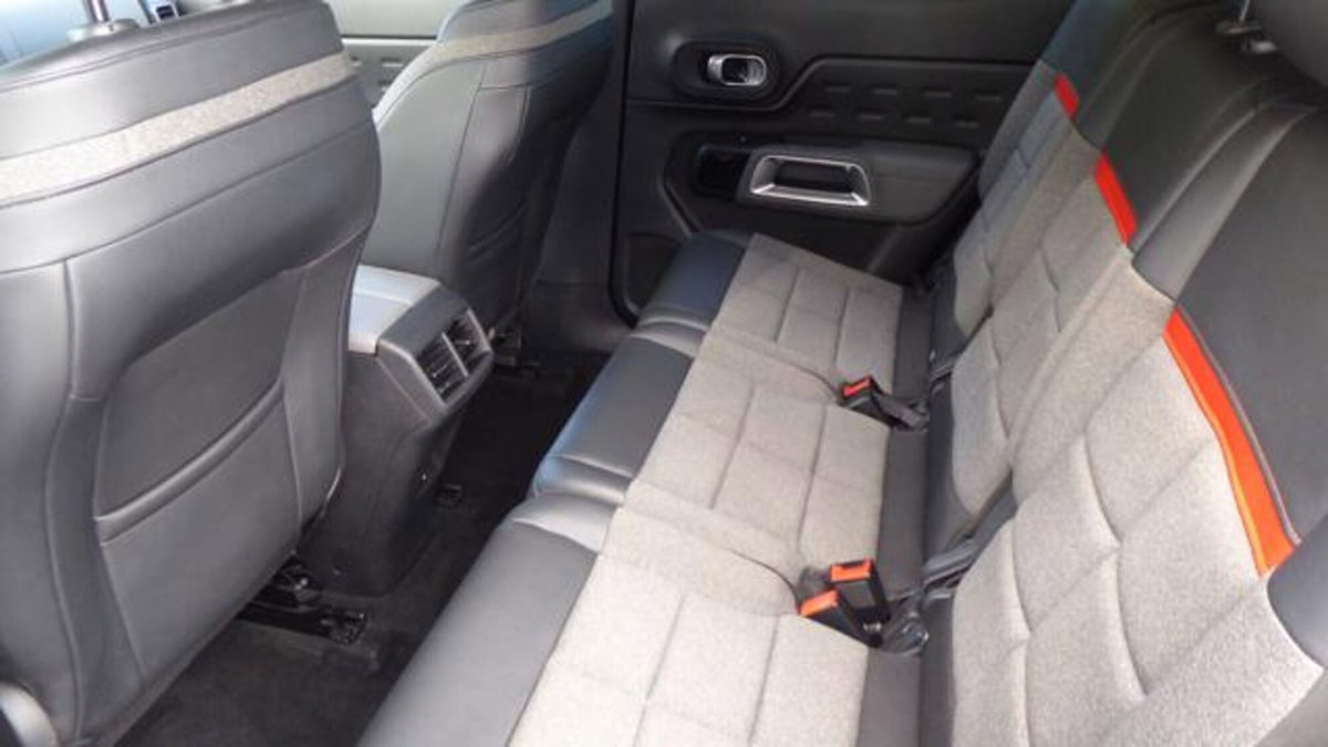 Citroen C5 Aircross Aircross PureTech 130 S&S Shine (14)