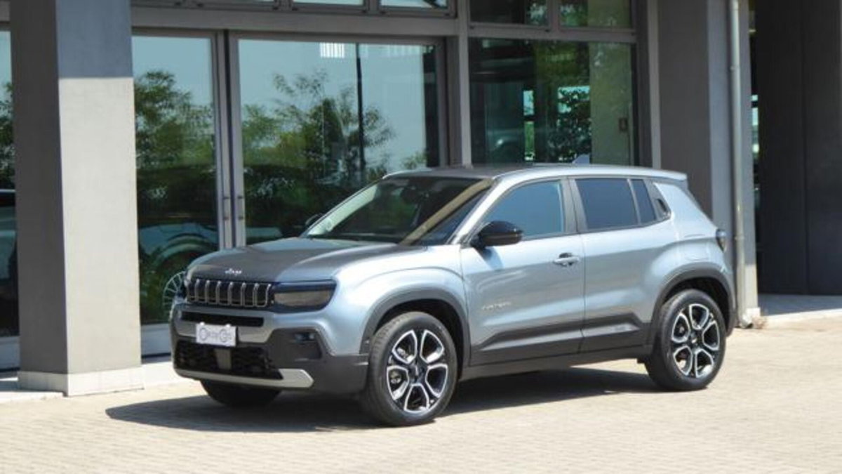 Jeep Avenger 1.2 turbo Summit fwd 100cv