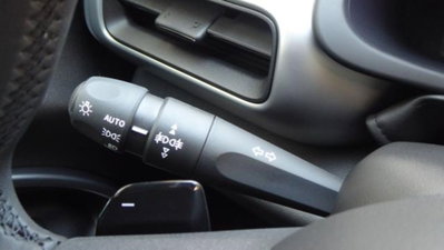 Jeep Avenger 1.2 turbo Summit fwd 100cv (18)
