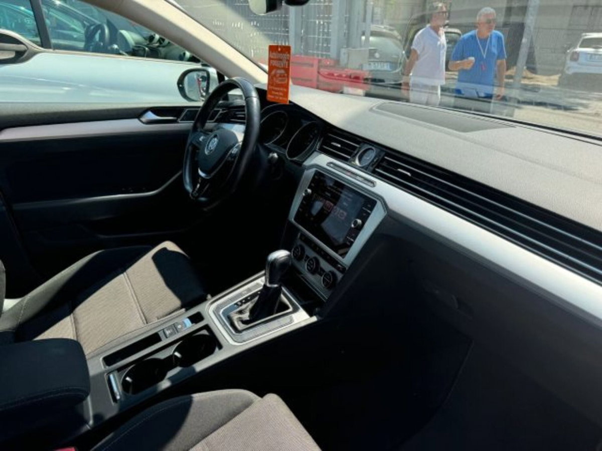 Volkswagen Passat Variant 2.0 TDI DSG Executive BlueMotion Tech. (12)