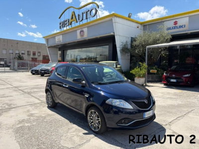 Lancia Ypsilon 1.3 MJT 16V 95 CV 5 porte S&S Platinum (6)