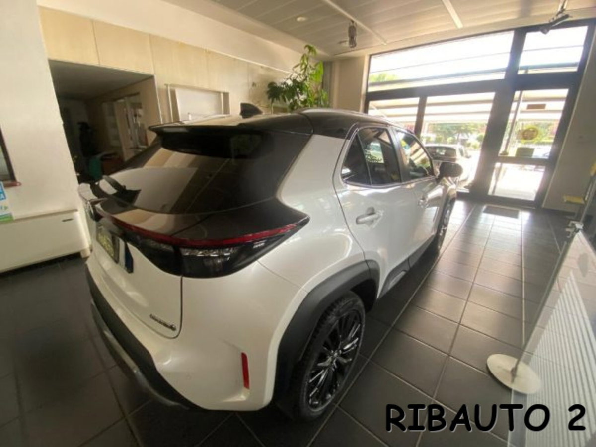 Toyota Yaris Cross 1.5 Hybrid 5p. E-CVT Adventure (6)
