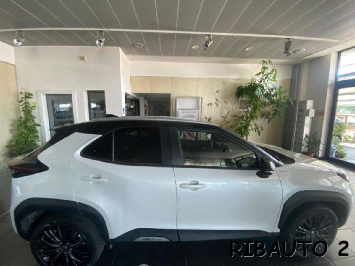 Toyota Yaris Cross 1.5 Hybrid 5p. E-CVT Adventure (9)