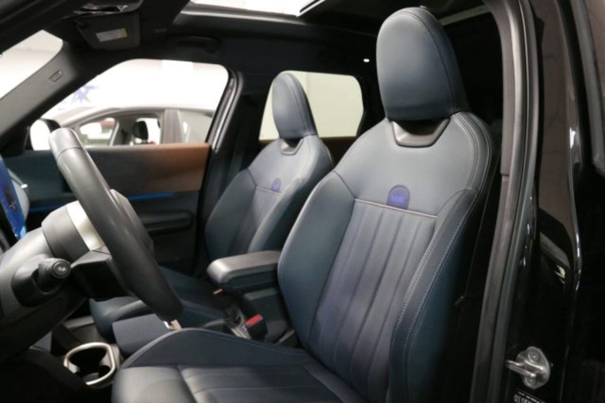 MINI Mini Countryman E Favoured (9)