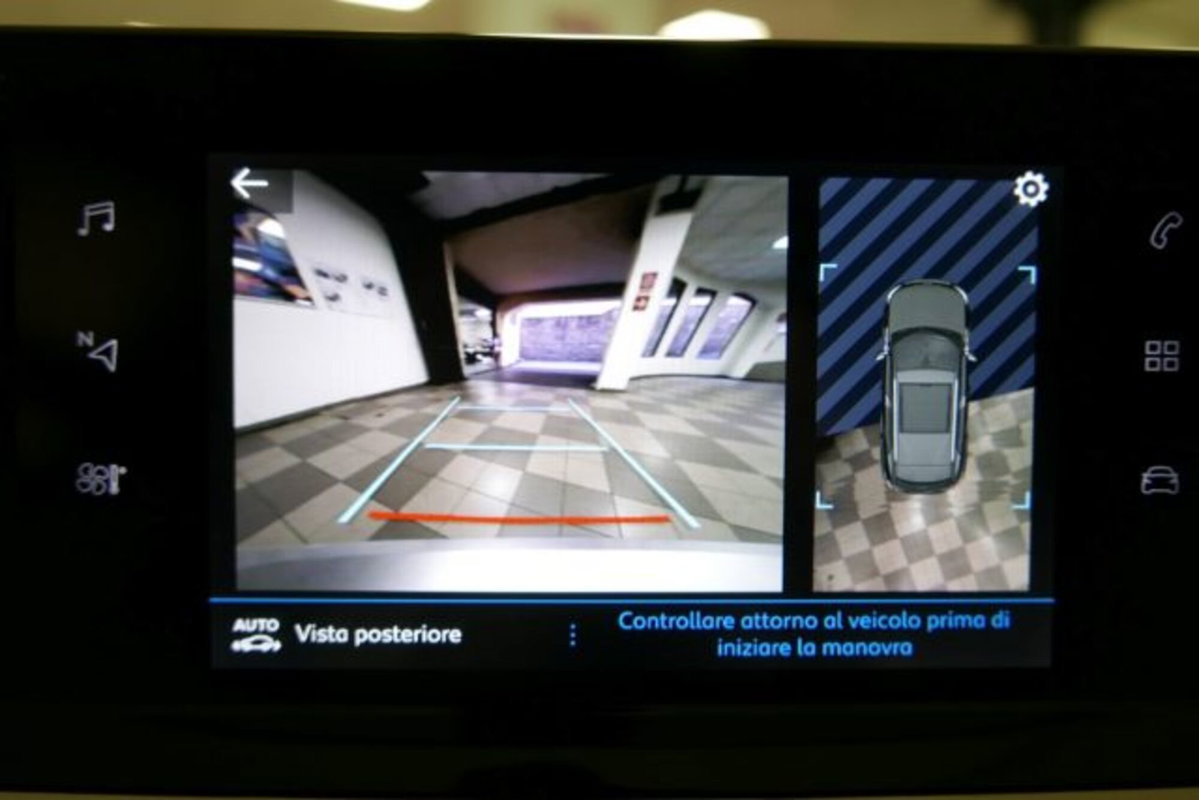 Peugeot 2008 PureTech 130 S&S EAT8 Allure Pack (10)