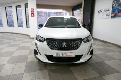 Peugeot 2008 PureTech 130 S&S EAT8 Allure Pack (2)