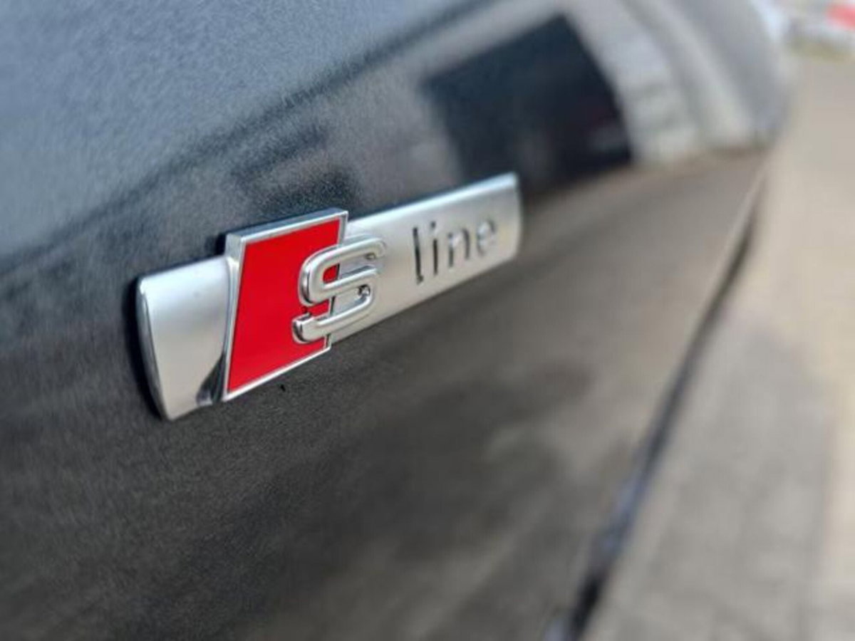 Audi A6 Avant 3.0 TDI 204CV quattro S tronic Ambiente (16)