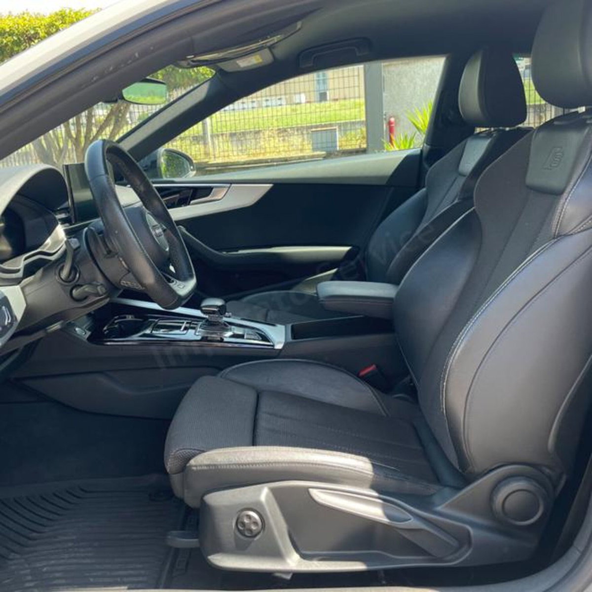 Audi A5 Coupé 40 TDI quattro S tronic (10)