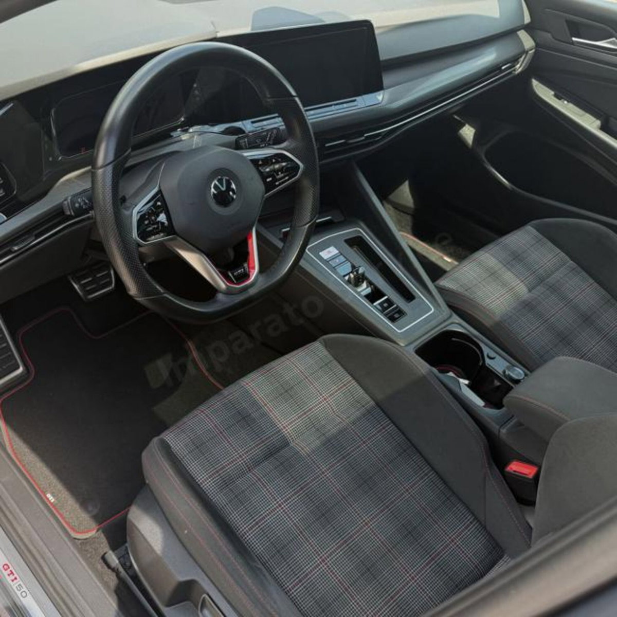 Volkswagen Golf 2.0 TSI GTI DSG (12)