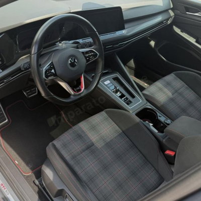 Volkswagen Golf 2.0 TSI GTI DSG (12)
