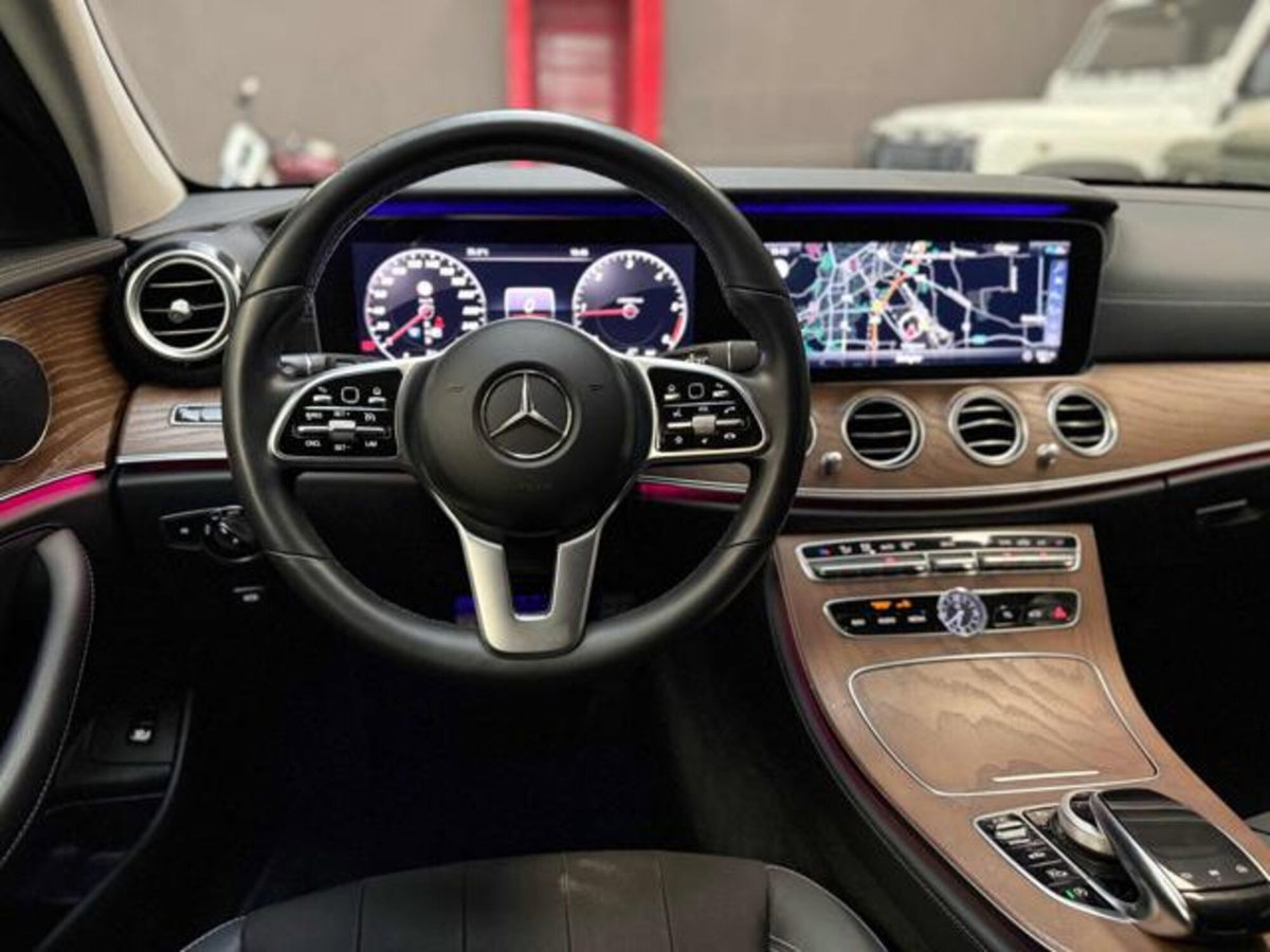 Mercedes-Benz Classe E Station Wagon 220 d 4Matic Auto Sport All-Terrain (13)
