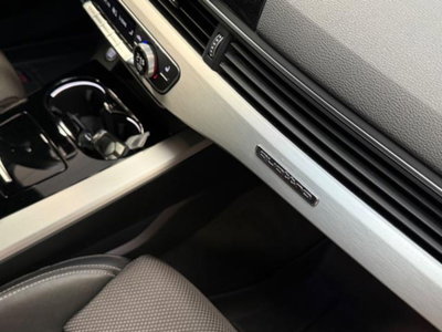 Audi A4 Avant 40 TDI quattro S tronic S line edition (15)