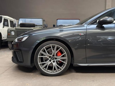 Audi A4 Avant 40 TDI quattro S tronic S line edition (7)