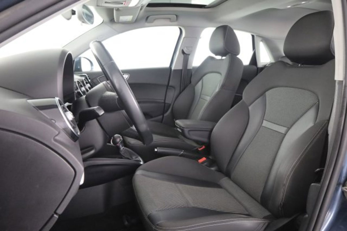 Audi A1 Sportback 1.4 TDI ultra S tronic Sport (2)