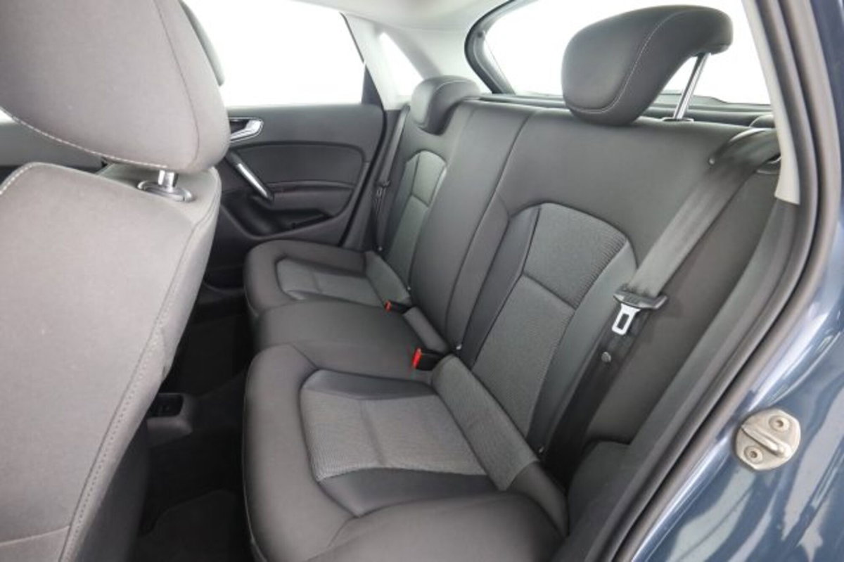 Audi A1 Sportback 1.4 TDI ultra S tronic Sport (3)