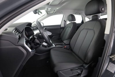 Audi Q3 Sportback 35 TDI quattro S tronic Business Plus (2)