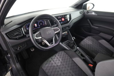 Volkswagen Taigo 1.0 tsi R-Line 115cv usata