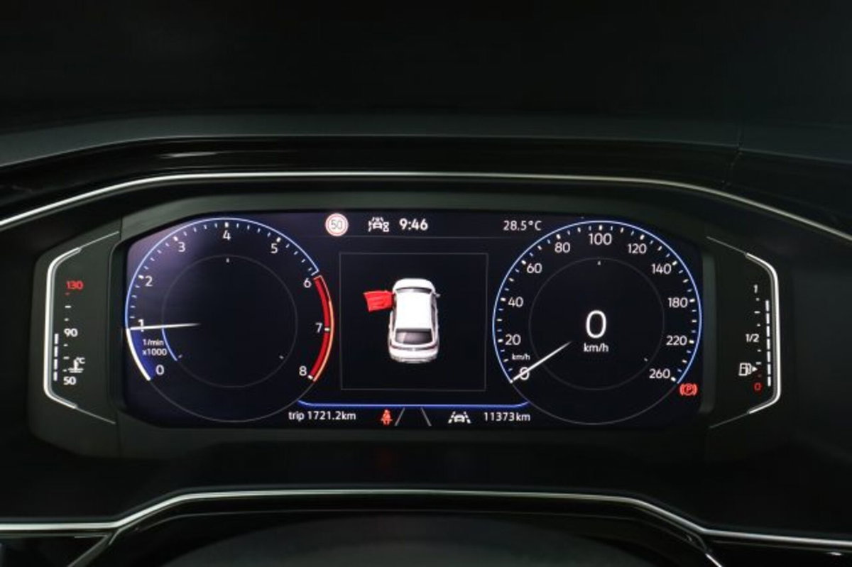 Volkswagen Taigo 1.0 tsi R-Line 115cv (7)