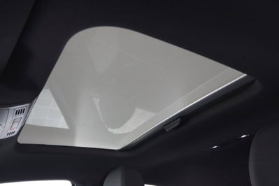 Volkswagen Taigo 1.0 tsi R-Line 115cv (13)