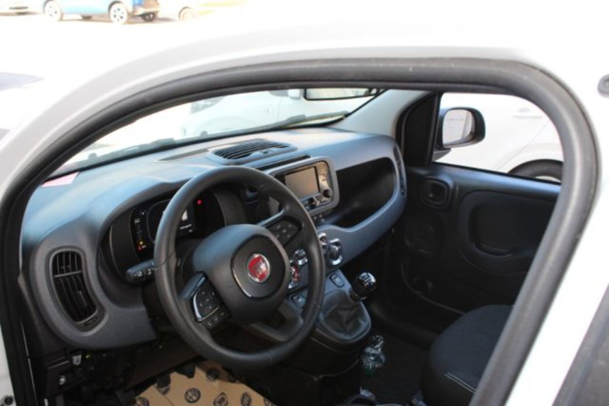 Fiat Panda 1.0 firefly hybrid s&s 70cv 5p.ti (7)