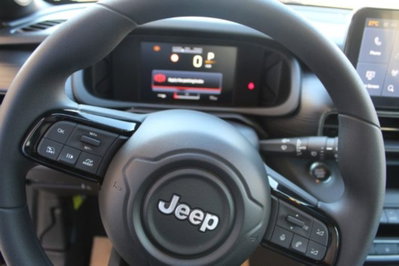 Jeep Avenger 1.2 turbo 85th Anniversary fwd 100cv (9)